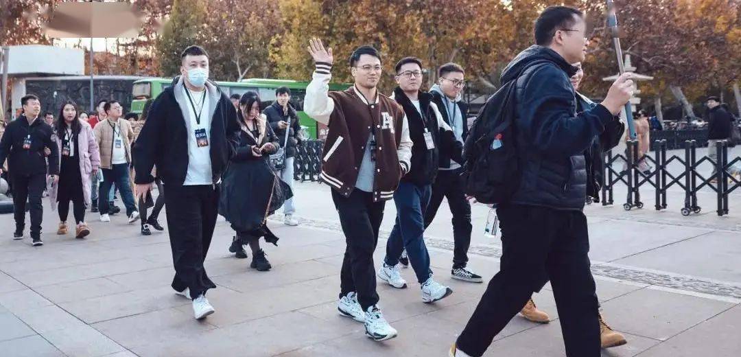 阿尔希拉尔主教练称赞球队拼搏精神，期待突破