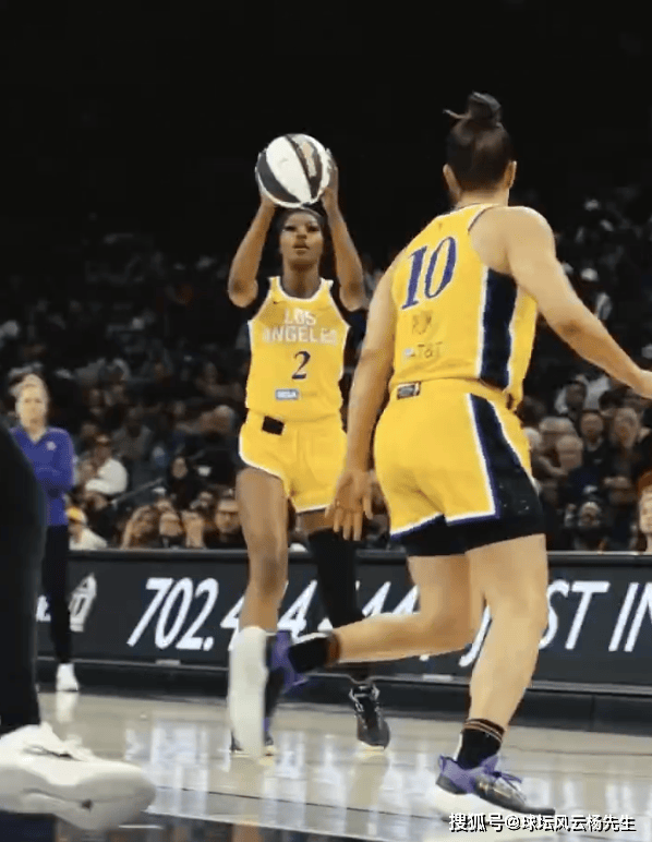 WNBA飞翼队86-83送太阳队五连败，李月汝11分9篮板3助攻1抢断